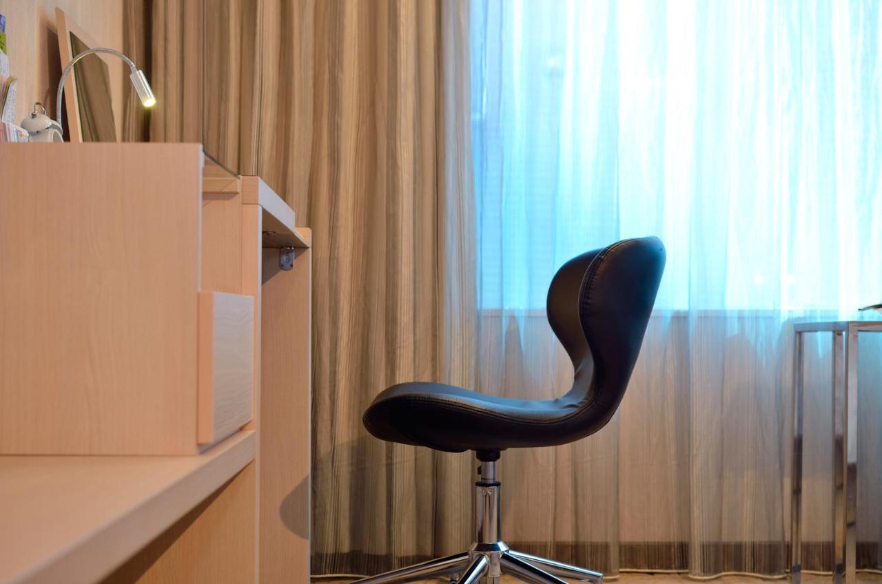 טאיפיי Yomi Hotel - Shuanglian Mrt מראה חיצוני תמונה