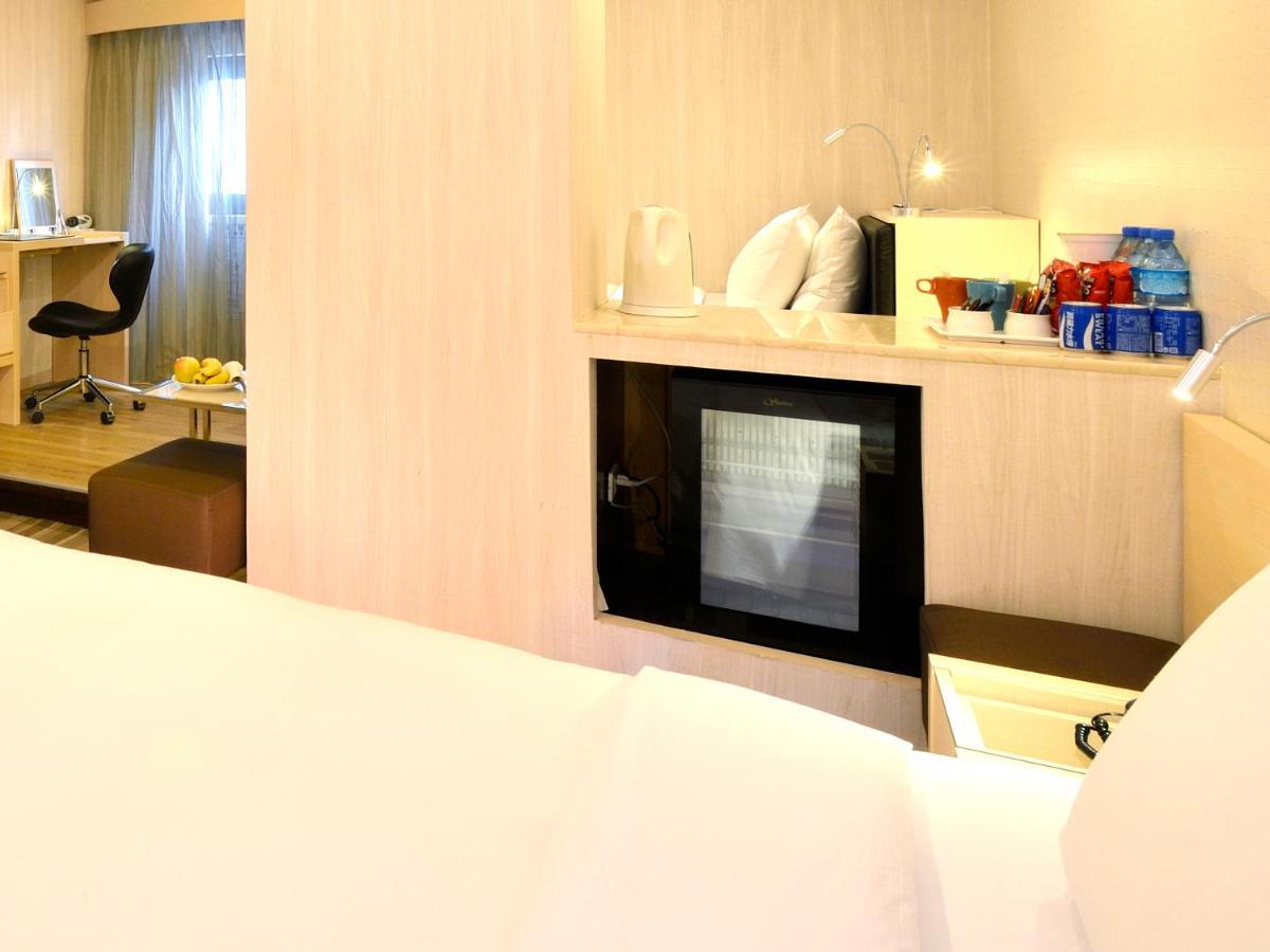 טאיפיי Yomi Hotel - Shuanglian Mrt מראה חיצוני תמונה