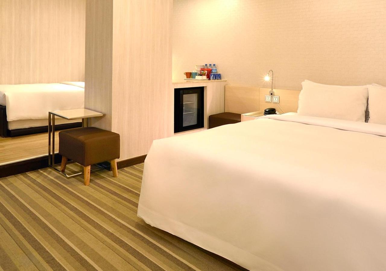 טאיפיי Yomi Hotel - Shuanglian Mrt מראה חיצוני תמונה