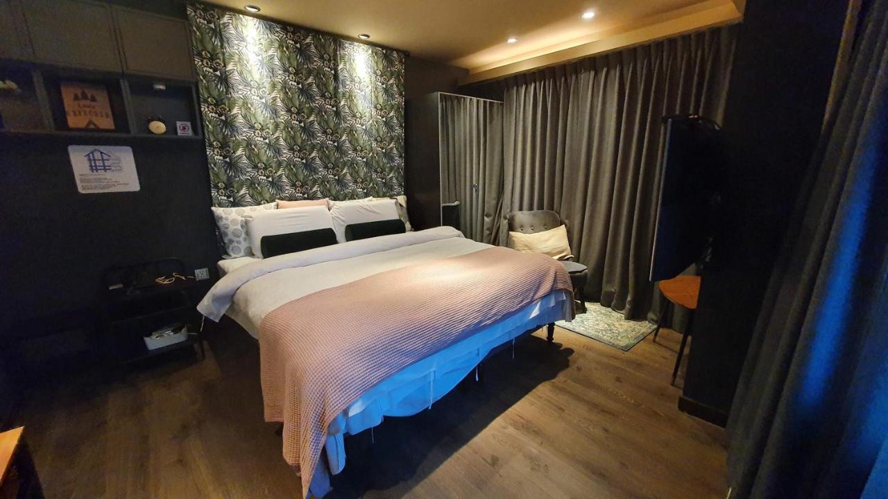 טאיפיי Yomi Hotel - Shuanglian Mrt מראה חיצוני תמונה