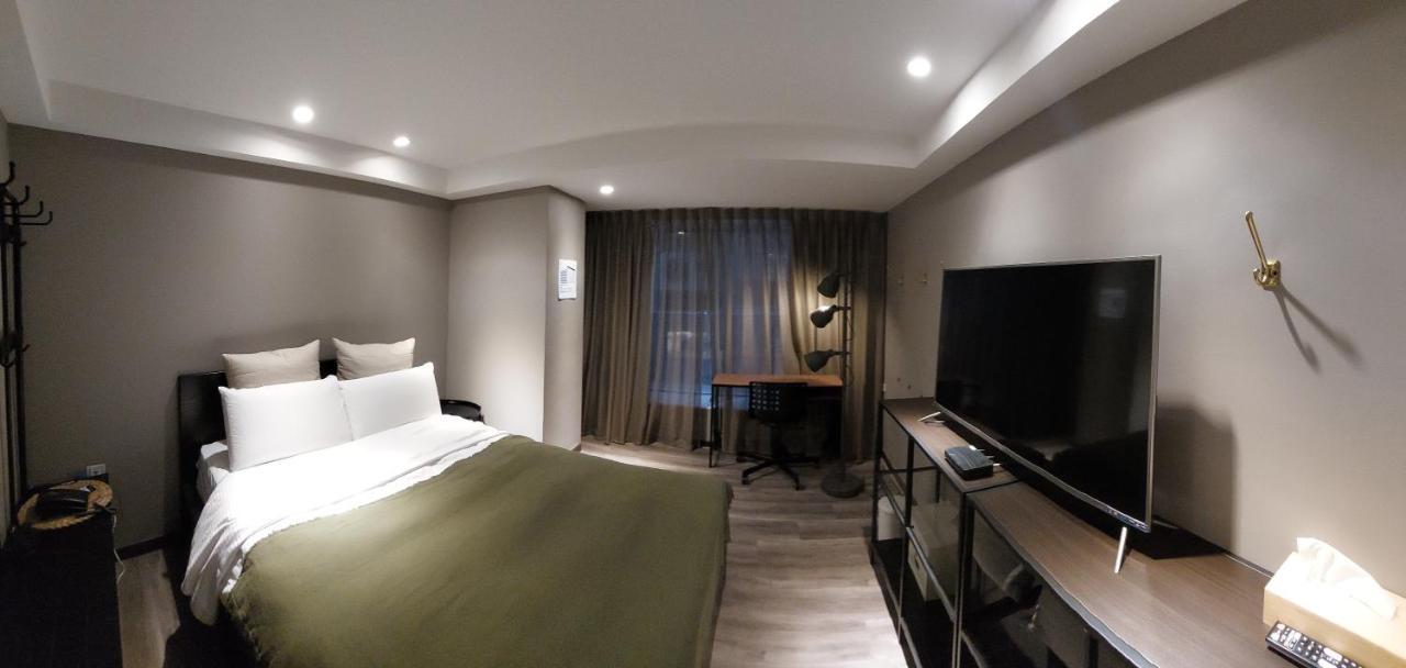 טאיפיי Yomi Hotel - Shuanglian Mrt מראה חיצוני תמונה