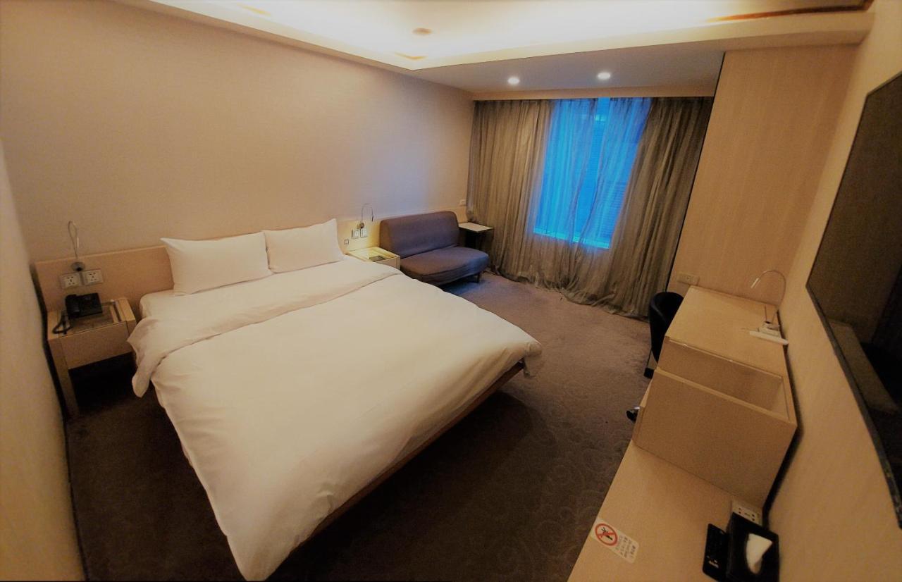 טאיפיי Yomi Hotel - Shuanglian Mrt מראה חיצוני תמונה