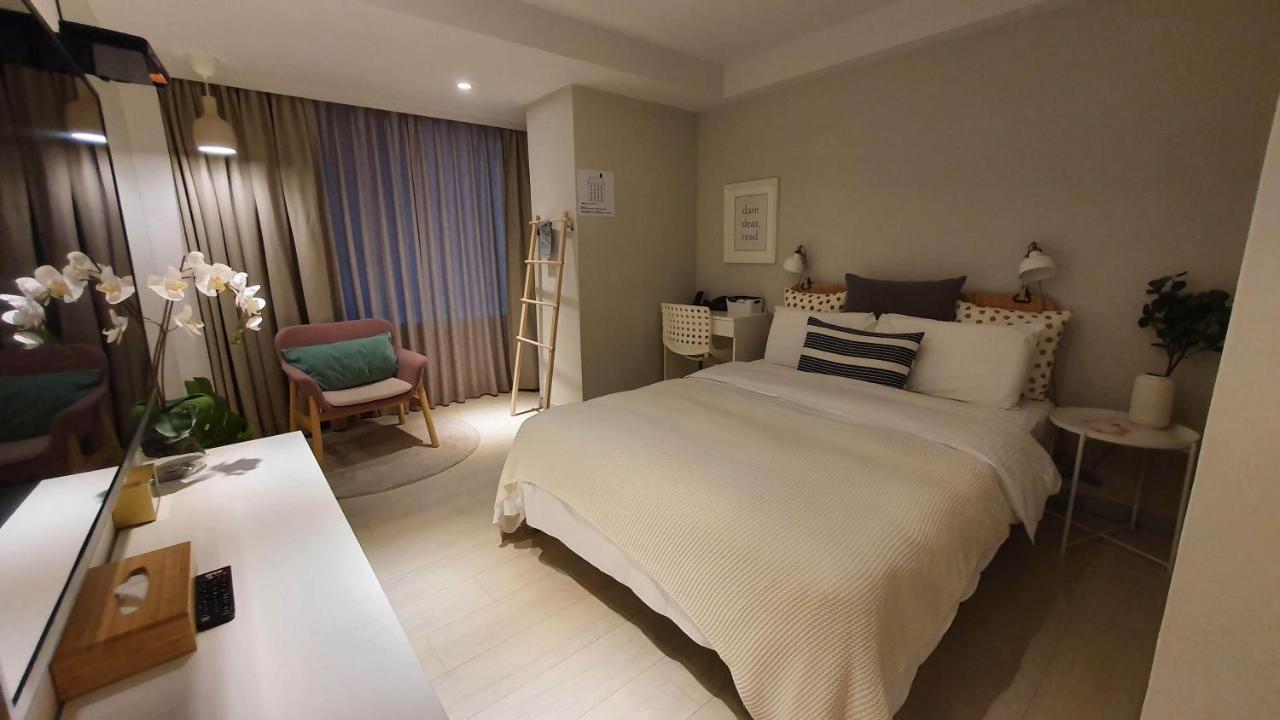 טאיפיי Yomi Hotel - Shuanglian Mrt מראה חיצוני תמונה